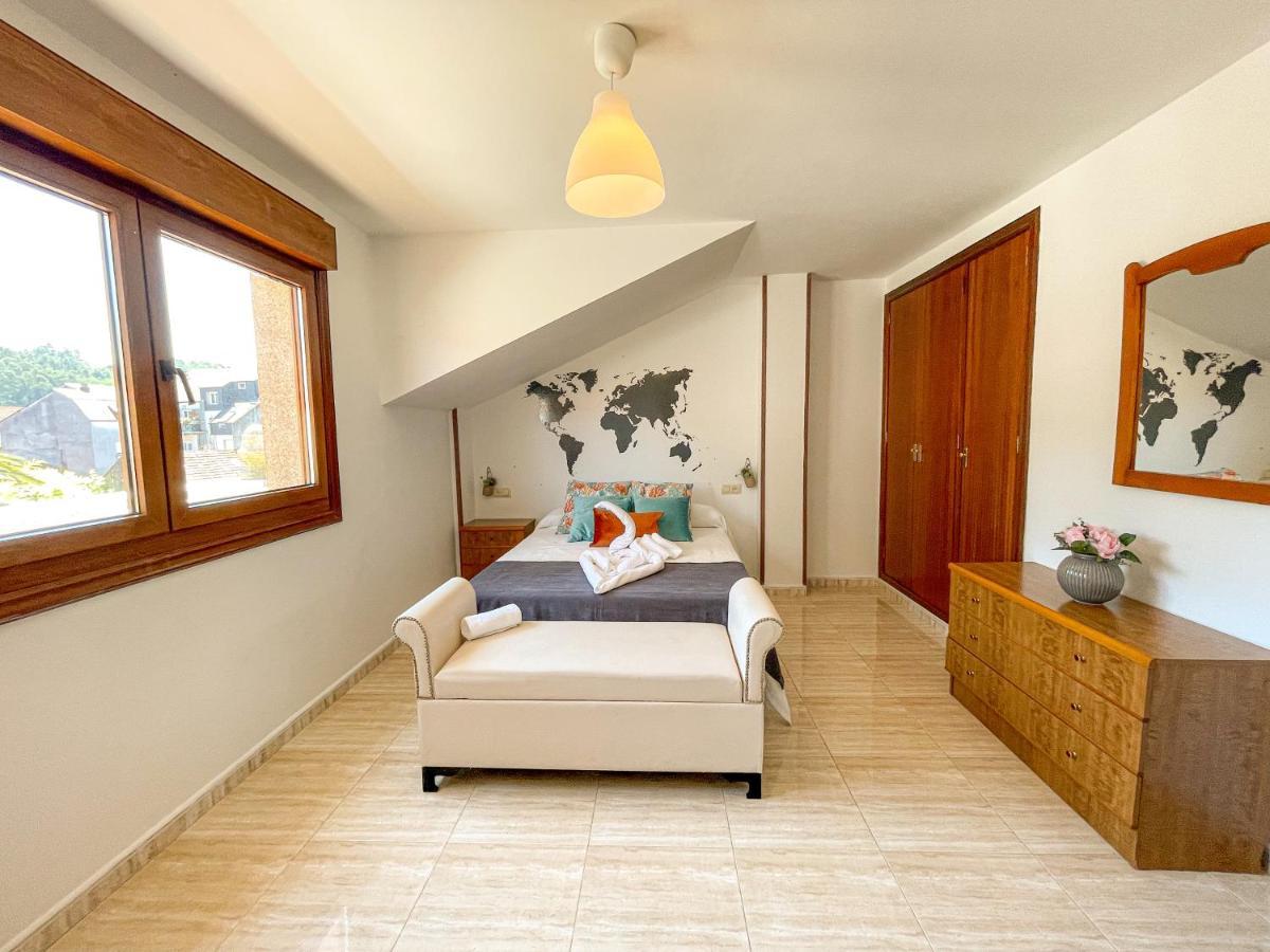 Apartamento La Iglesia Caldas De Reis Bagian luar foto