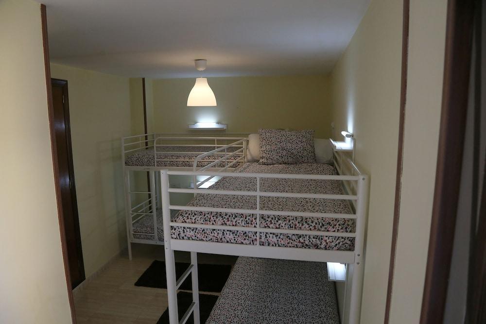Apartamento La Iglesia Caldas De Reis Bagian luar foto